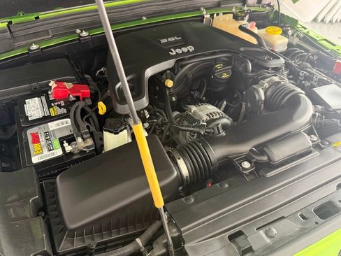 Used 2018 Jeep Wrangler Unlimited Sport S image 51