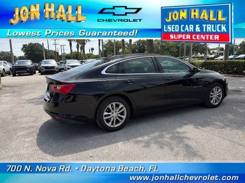 Used 2018 Chevrolet Malibu LT FWD image 11