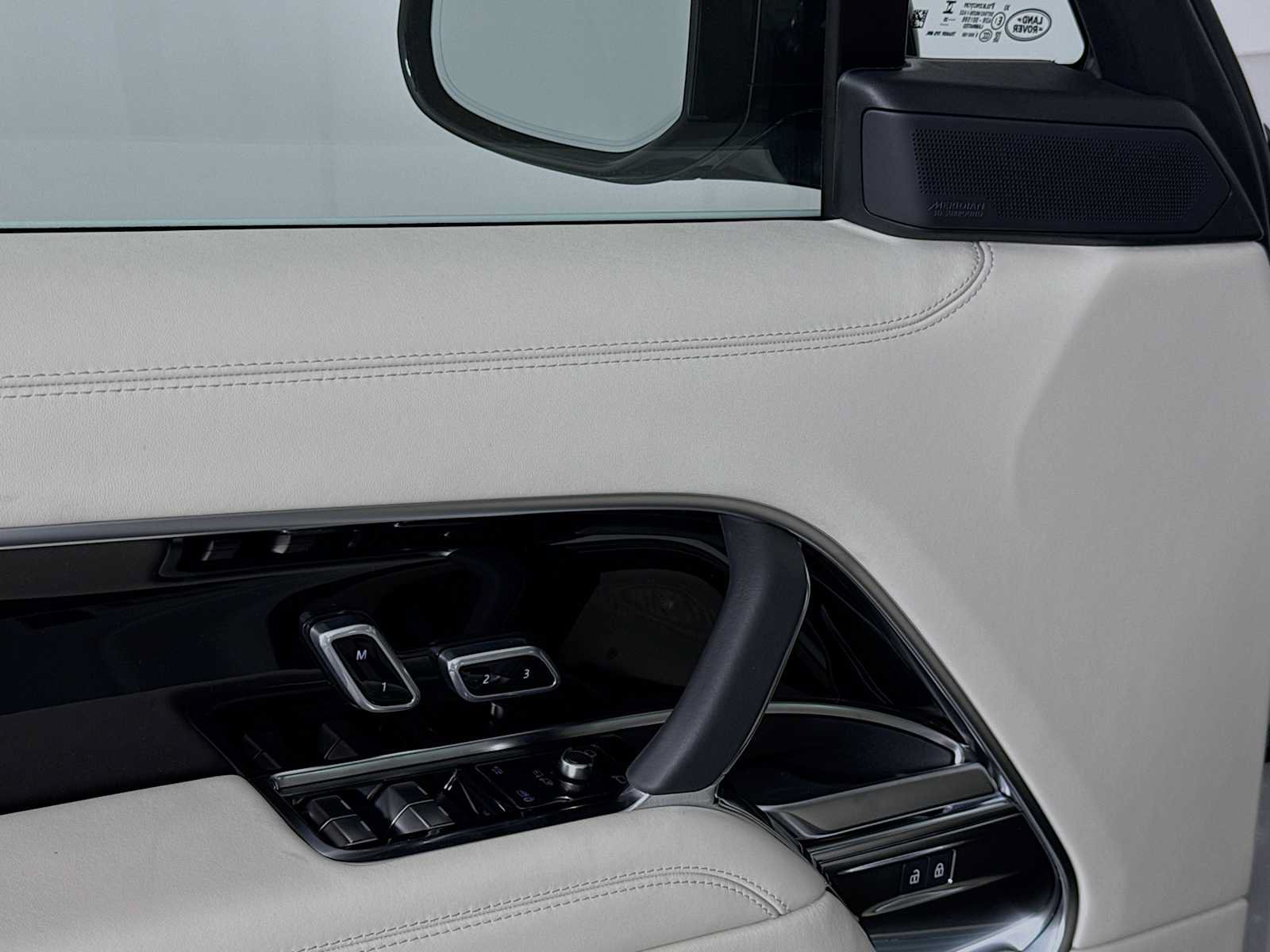 New 2027 Land Rover Range Rover SE AWD/4WD image 19