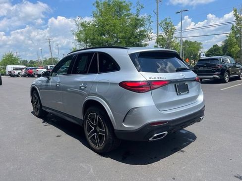 Used 2025 Mercedes-Benz GLC 350e 4MATIC image 6