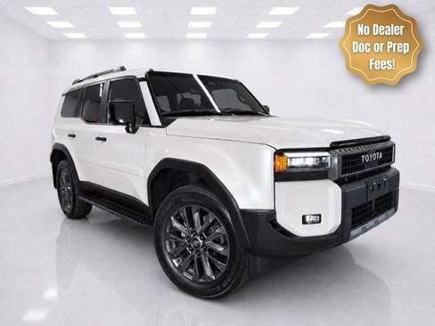 Used 2025 Toyota Land Cruiser w/ Premium Package AWD/4WD image 2
