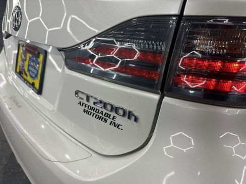 Used 2013 Lexus CT 200h w/ Premium Pkg w/Navigation image 31