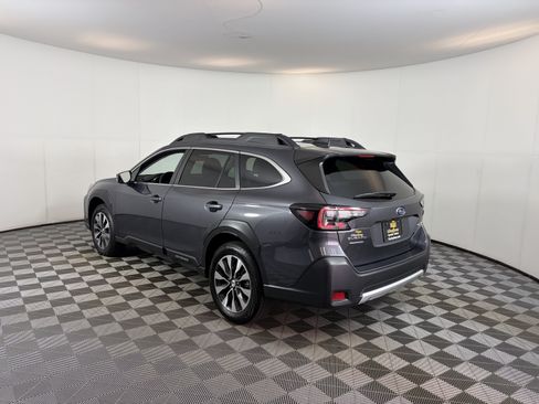 Used 2024 Subaru Outback Limited AWD/4WD image 8