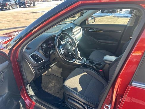 Used 2021 Kia Seltos S image 11