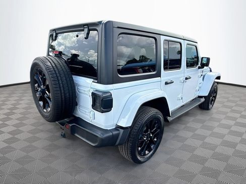 Used 2023 Jeep Wrangler Unlimited Sahara w/ Cold Weather Group AWD/4WD image 6