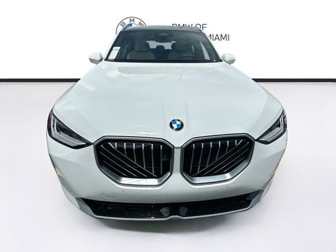 New 2026 BMW X3 xDrive30i w/ Premium Package AWD/4WD image 2