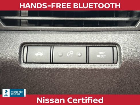 Used 2025 Nissan Altima 2.5 SR FWD image 10