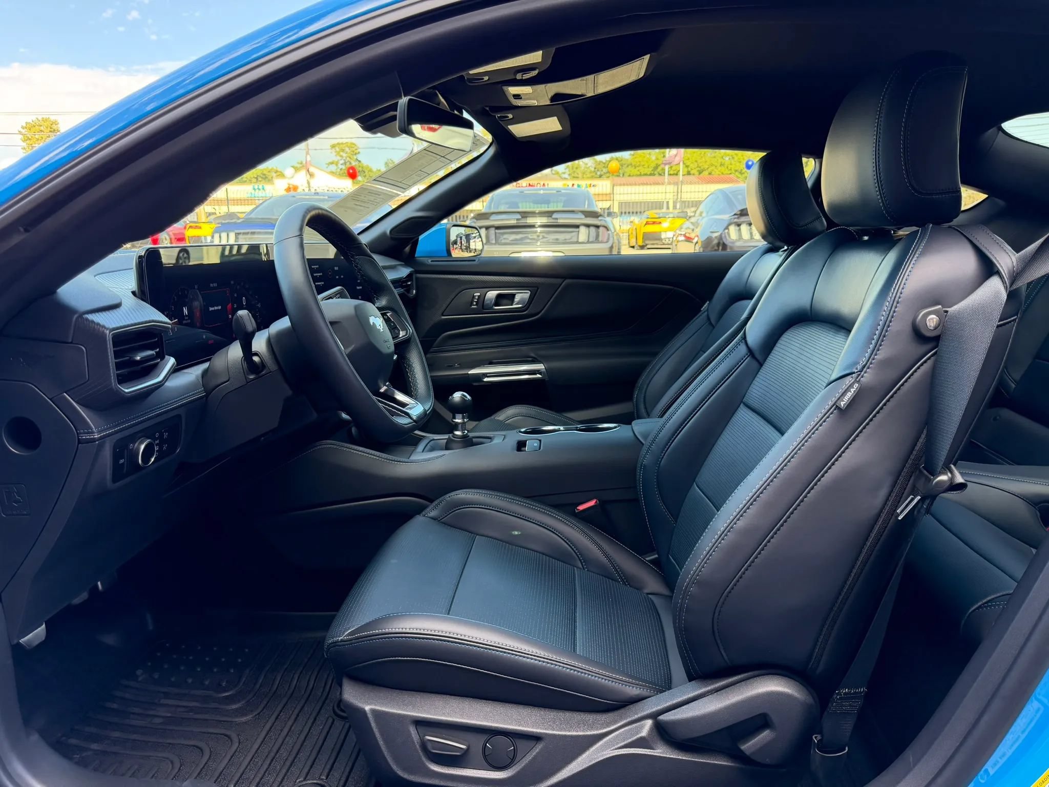 Used 2025 Ford Mustang GT Premium RWD image 21