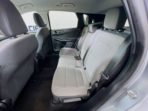 Certified 2022 Ford Escape SE image 25