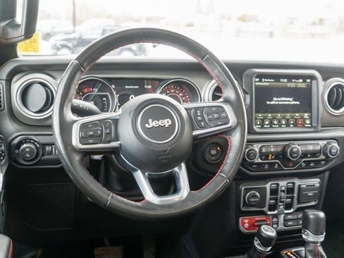 Used 2021 Jeep Gladiator Rubicon w/ Dual Top Group AWD/4WD image 16