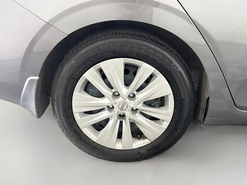 Used 2025 Nissan Sentra S FWD image 33