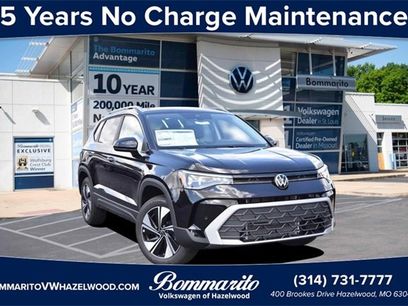 New 2025 Volkswagen Taos SE