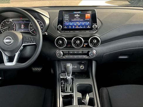 New 2025 Nissan Sentra SV image 5