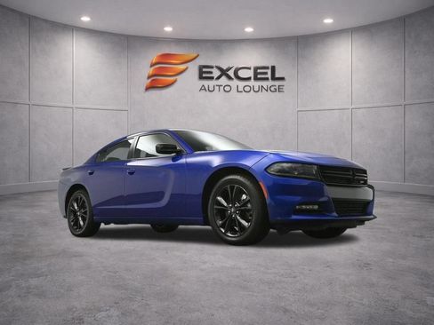 Used 2022 Dodge Charger SXT w/ Blacktop Package AWD/4WD image 45