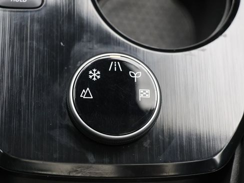 Used 2023 Nissan Rogue SL w/ SL Premium Package image 24