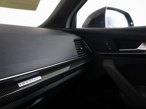 Used 2023 Audi SQ5 Premium Plus w/ Premium Plus Package image 7