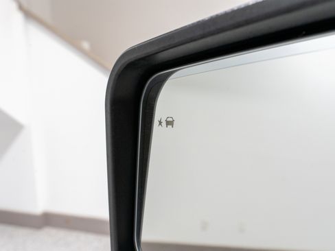 Used 2024 Chevrolet Silverado 2500 High Country w/ High Country Premium Package image 17