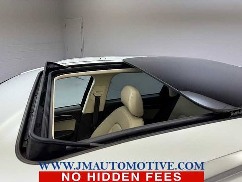 Used 2017 Audi Q5 2.0T Premium w/ Audi MMI Navigation Plus image 11