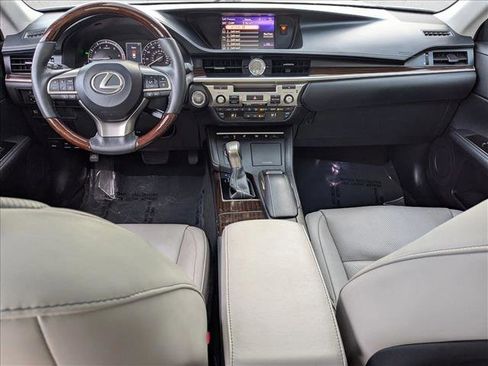 Used 2017 Lexus ES 350 image 16