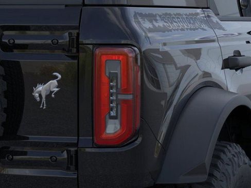 New 2025 Ford Bronco Badlands w/ Sasquatch Package AWD/4WD image 48