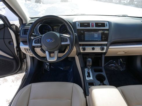 Used 2016 Subaru Outback 2.5i Limited image 20