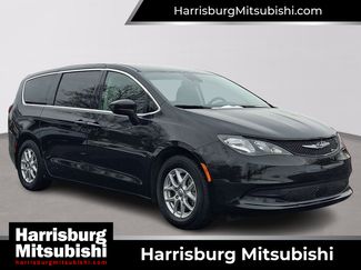 Used 2023 Chrysler Voyager LX video 1