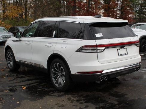 New 2026 Lincoln Aviator Reserve image 5