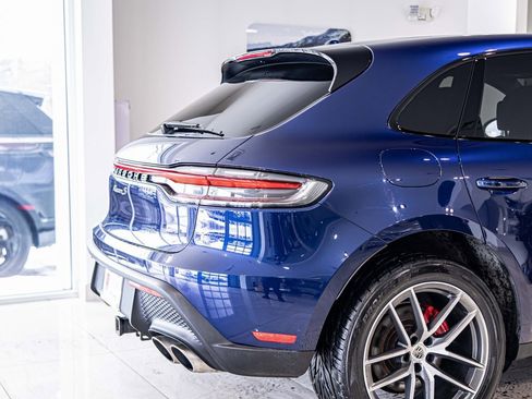 Used 2022 Porsche Macan S image 12