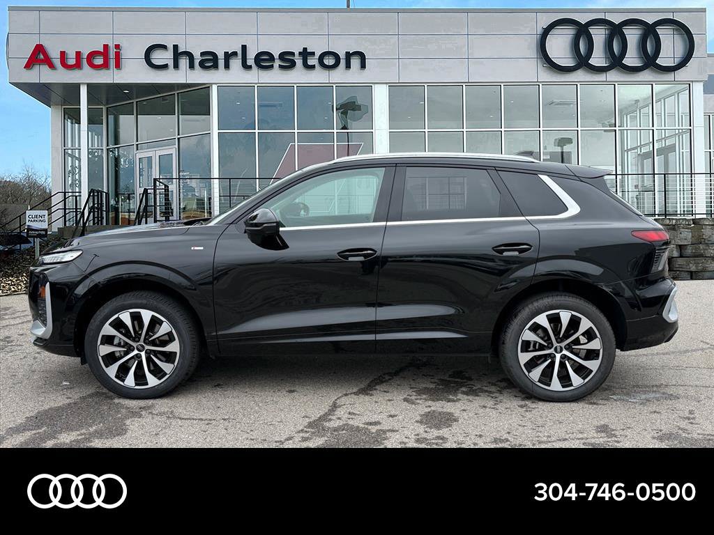 Certified 2026 Audi Q3 quattro 2.0T AWD/4WD image 6
