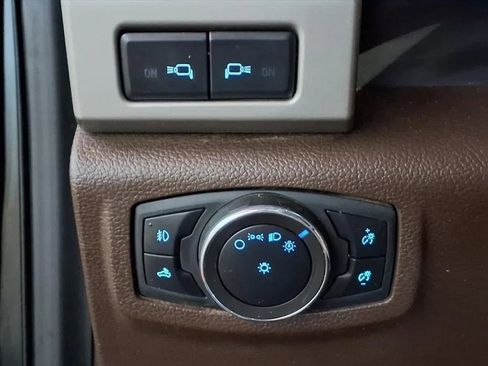 Used 2020 Ford F350 King Ranch w/ King Ranch Ultimate Package image 19