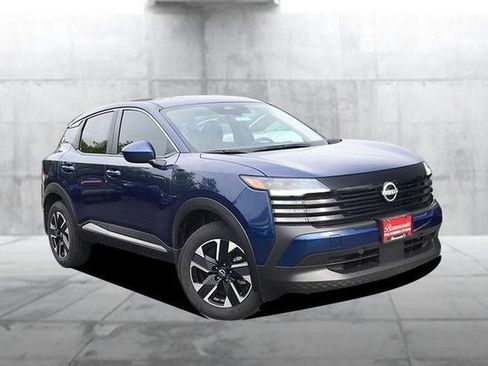 Certified 2025 Nissan Kicks SV AWD/4WD image 2