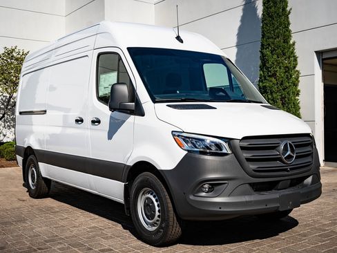 New 2026 Mercedes-Benz Sprinter 144 Cargo image 4