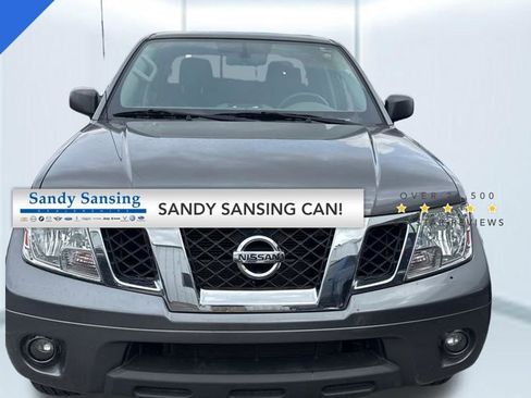 Used 2020 Nissan Frontier SV RWD image 1