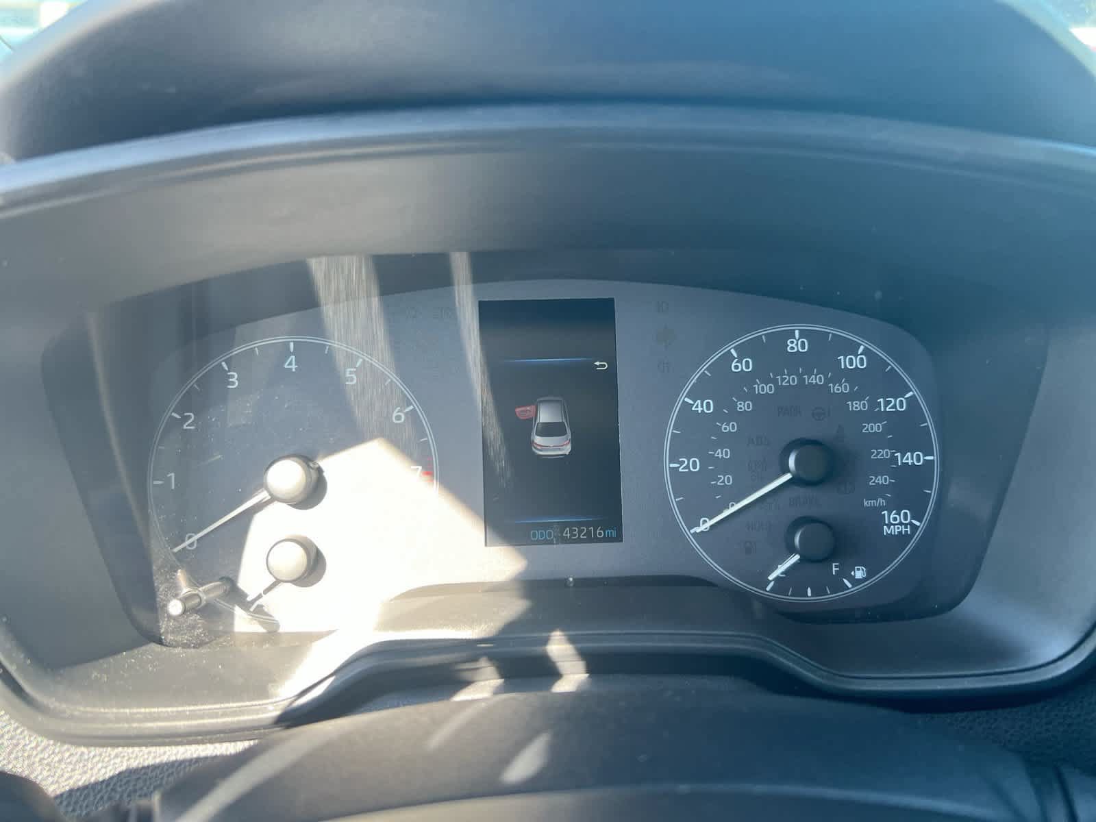 Used 2023 Toyota Corolla LE FWD image 12