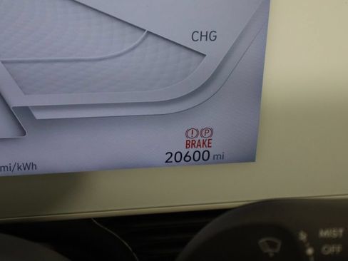 Used 2024 Hyundai Ioniq 5 SEL RWD image 38