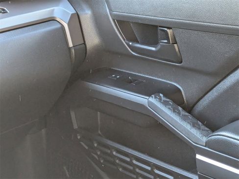 Used 2025 Toyota Tacoma SR5 image 14