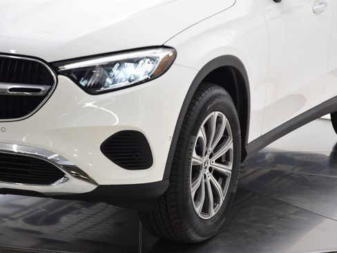 Certified 2026 Mercedes-Benz GLC 300 4MATIC image 11