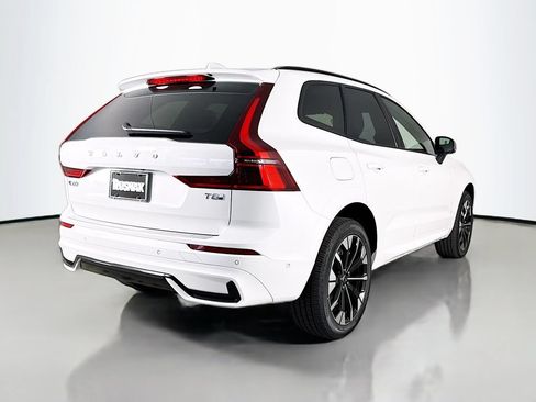 New 2026 Volvo XC60 T8 Plus w/ Protection Package Premier AWD/4WD image 7