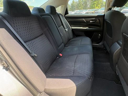 Used 2016 Nissan Altima 2.5 S w/ Power Driver Seat Package FWD image 26