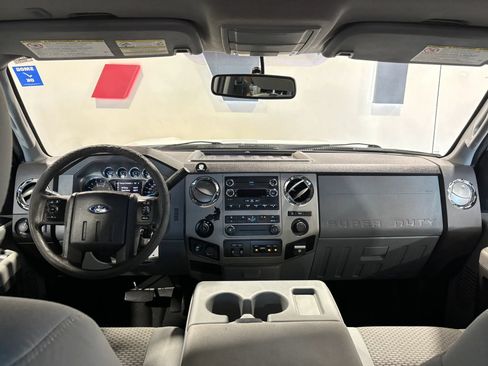 Used 2015 Ford F250 XLT w/ XLT Value Package AWD/4WD image 9