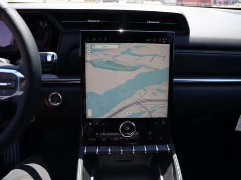 New 2026 GMC Terrain Elevation image 16