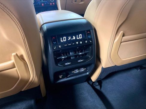 Used 2023 Jeep Grand Cherokee Summit AWD/4WD image 29