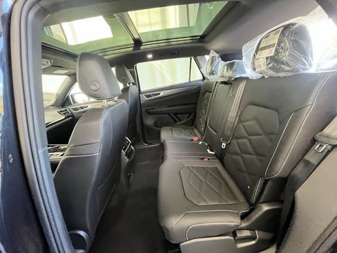 New 2026 Volkswagen Atlas Cross Sport SE image 22