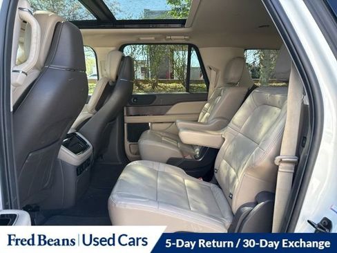 Certified 2023 Lincoln Navigator L Reserve AWD/4WD image 13