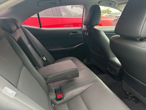 Used 2014 Lexus IS 250 RWD image 6