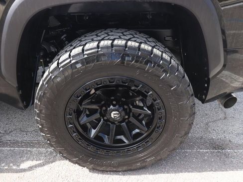 Used 2025 Toyota Tundra SR5 AWD/4WD image 16