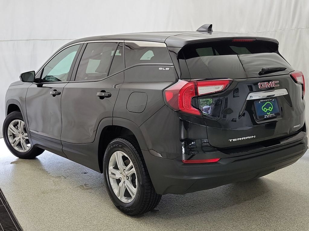 Certified 2024 GMC Terrain SLE AWD/4WD image 8