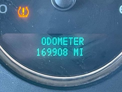 Used 2007 Chevrolet Suburban LS AWD/4WD image 39
