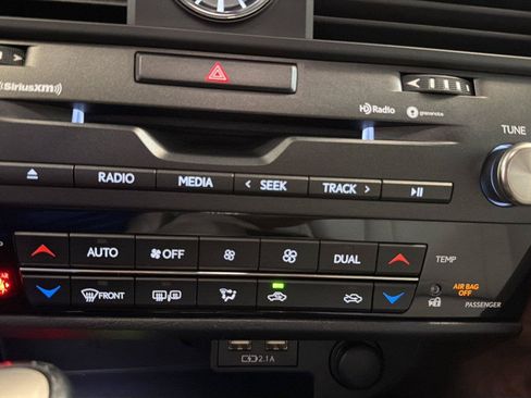 Used 2021 Lexus RX 350 AWD w/ Premium Package image 18