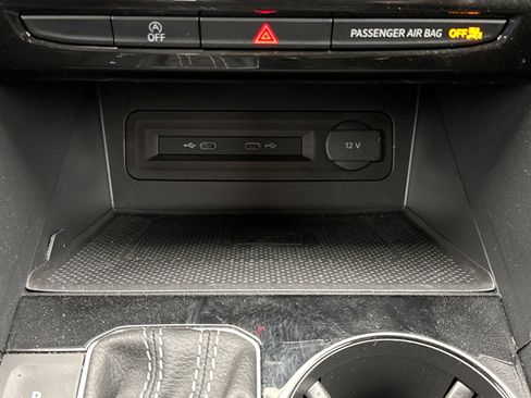Used 2022 Volkswagen Atlas SE AWD/4WD image 15